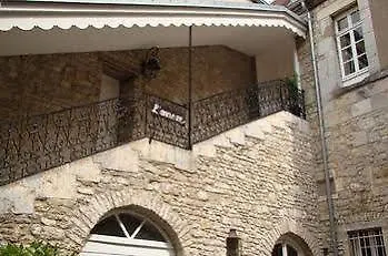 L'annexe Du 11 A, 3 Etoiles Besançon